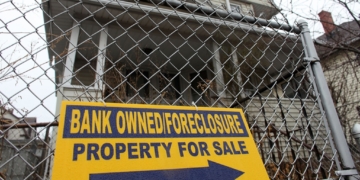 Neocons, hipoteques i ensorrament bancari