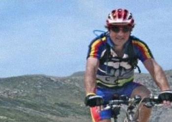 adéu siau Titon* i Conrad