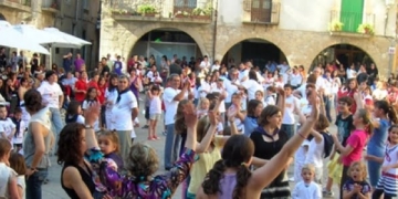 La plaça de la Vila, festiva.