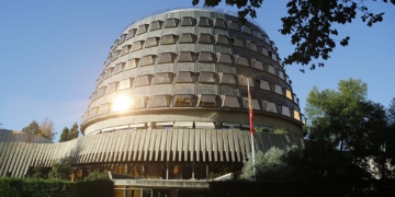 Patriotisme, finençament i tribunal constitucional