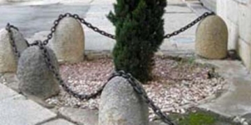 Les cadenes de la presó antiga