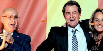 Contundent victòria de CiU