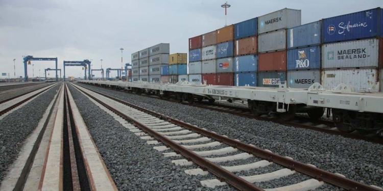 El tren  imprescindible