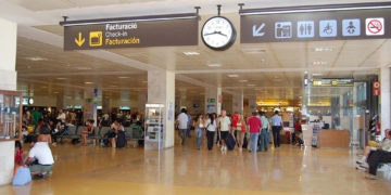 L’aeroport de Girona: benedicció o forat negre?