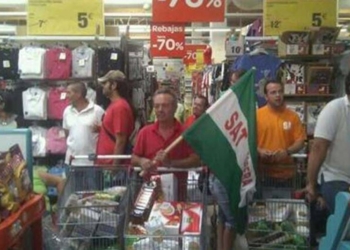 Condemnats a no pensar