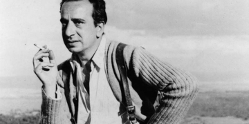 Gràcies, Joan Sales (Barcelona, 1912-1983).