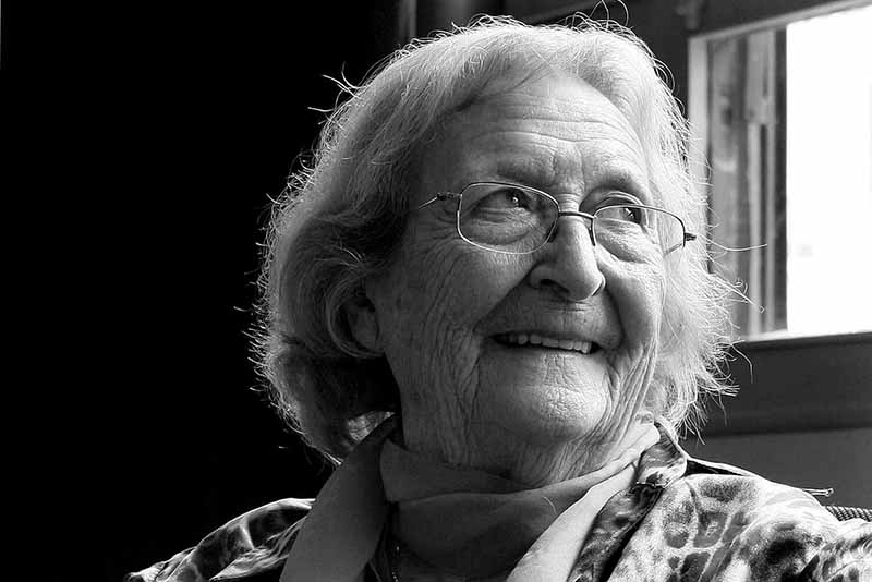 Montserrat Abelló, la poeta del somriure