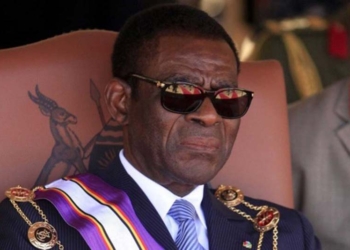 Gospel, misèria, i el futbol d’Obiang