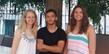 Els nostres joves apadrinen avis