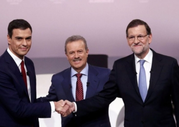 Les cotilles al periodisme