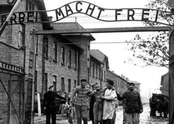 Visitar Auschwitz no és anar d’excursió
