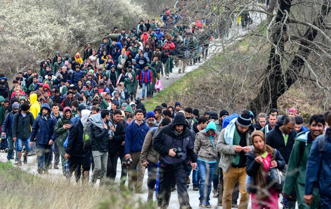 Novel·les d’emigrants i refugiats