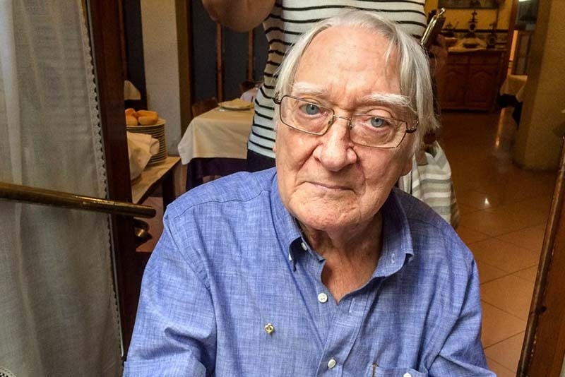 Màrius Sampere, com a referent dels poetes de la “Generació Invisible”