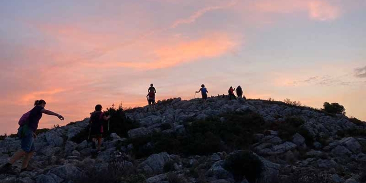 El bisbe de cap a peus