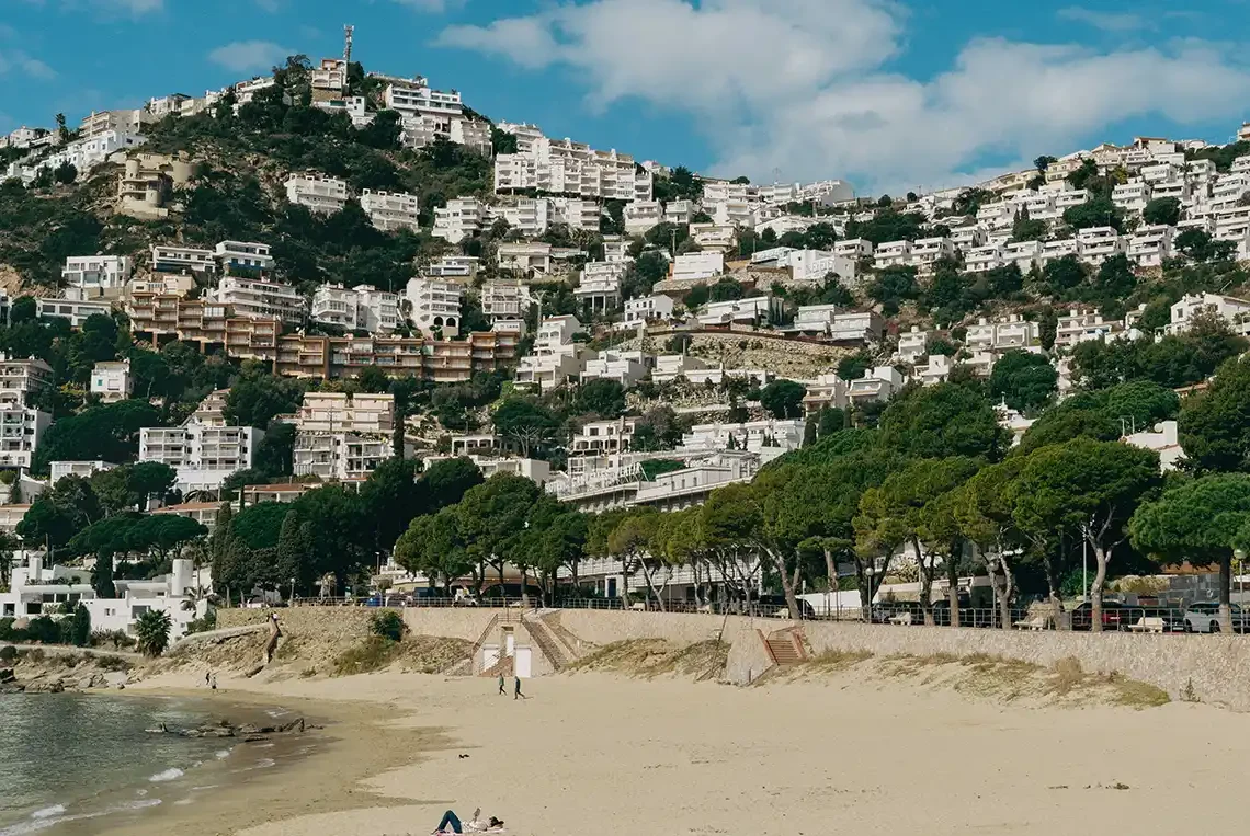 Cal continuar construint a la Costa Brava?