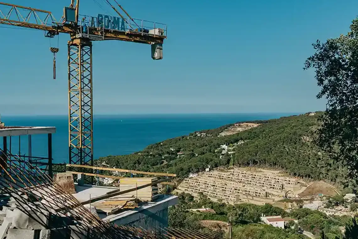 SOS Costa Brava: “Al nostre litoral encara es poden construir entre 30 i 40 mil habitatges més”