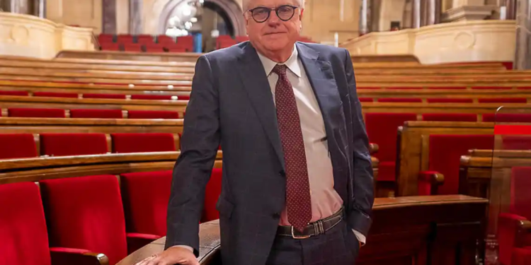 Lluís Falgàs: “S’hauria d’evitar que la política fos una professió”