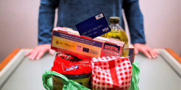 De les cistelles d’aliments a les targetes moneder